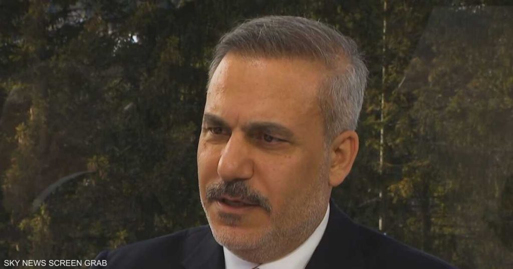 وزير خارجية تركيا لواشنطن: لا تجعلوا من إيران “فنزويلا أخرى”