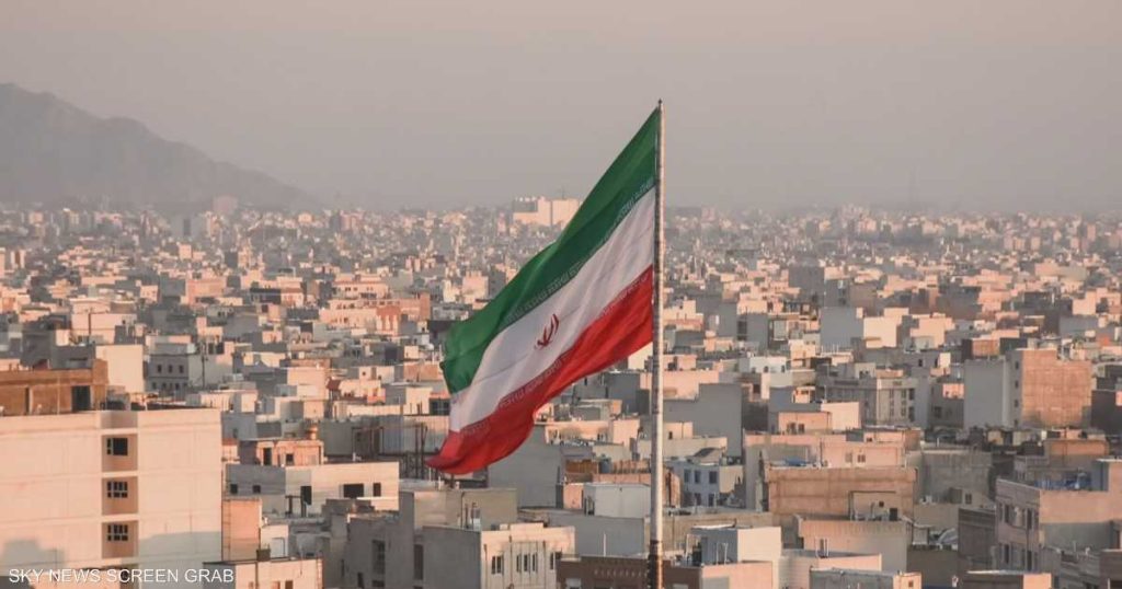 المواقف الإقليمية تربك حسابات واشنطن بشأن ضرب إيران