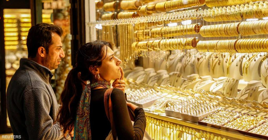 “جنون الذهب”.. كيف تتأثر مصر وهل ينصح بالبيع أم الشراء؟