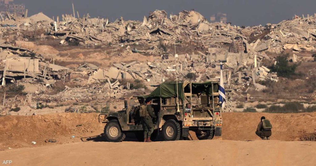 إسرائيل تعلن قتل “ثلاثة مسلحين” قرب رفح في قطاع غزة