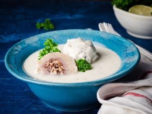 “تبييض السفرة”.. تقليد رمضاني متوارث يزين مائدة اليوم الأول في الساحل السوري