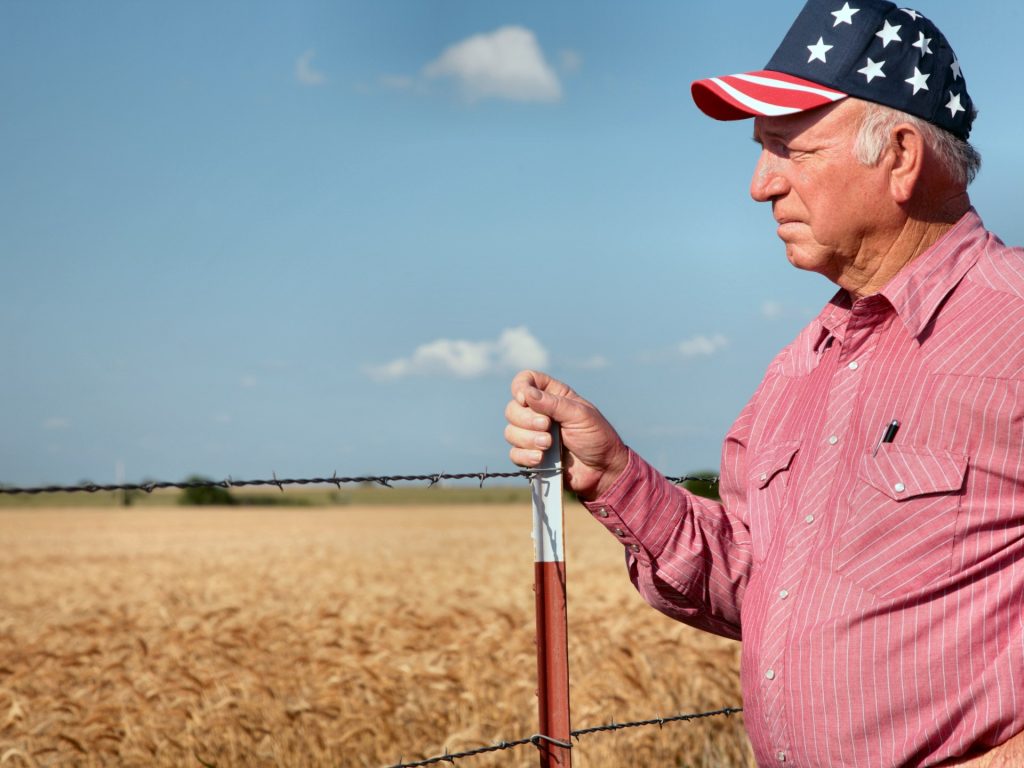 الشيخوخة تهدد الزراعة العائلية في أمريكا.. من يرث الحقول؟