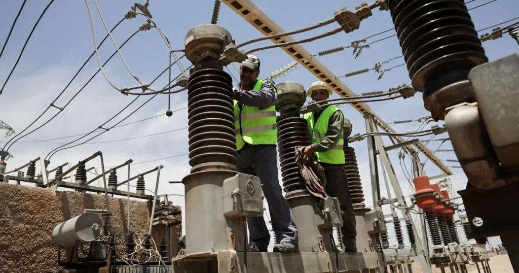 سوريا توقّع اتفاقيتين مع شركتين سعوديتين لتطوير الكهرباء