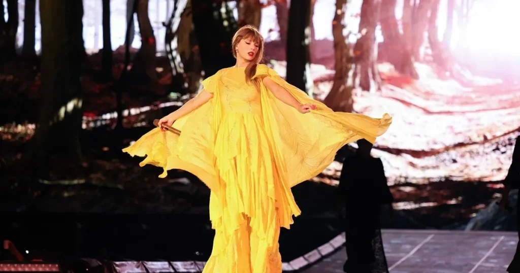 تايلور سويفت تتربع على عرش مبيعات الأغاني للمرة السادسة