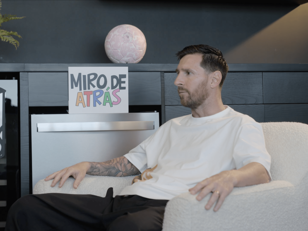 ميسي: كدت ألعب لمنتخب غير الأرجنتين ونادم على إهمال التعليم