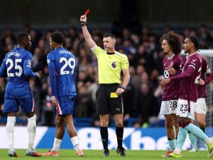 الاتحاد الفرنسي يدعم ويسلي فوفانا بعد تعرضه لإساءات عنصرية